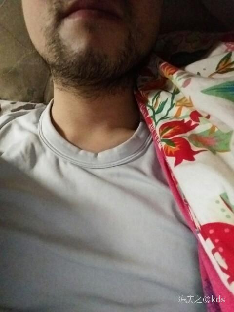 为什么我刮完胡子总是一圈黑的,像没刮过一样?