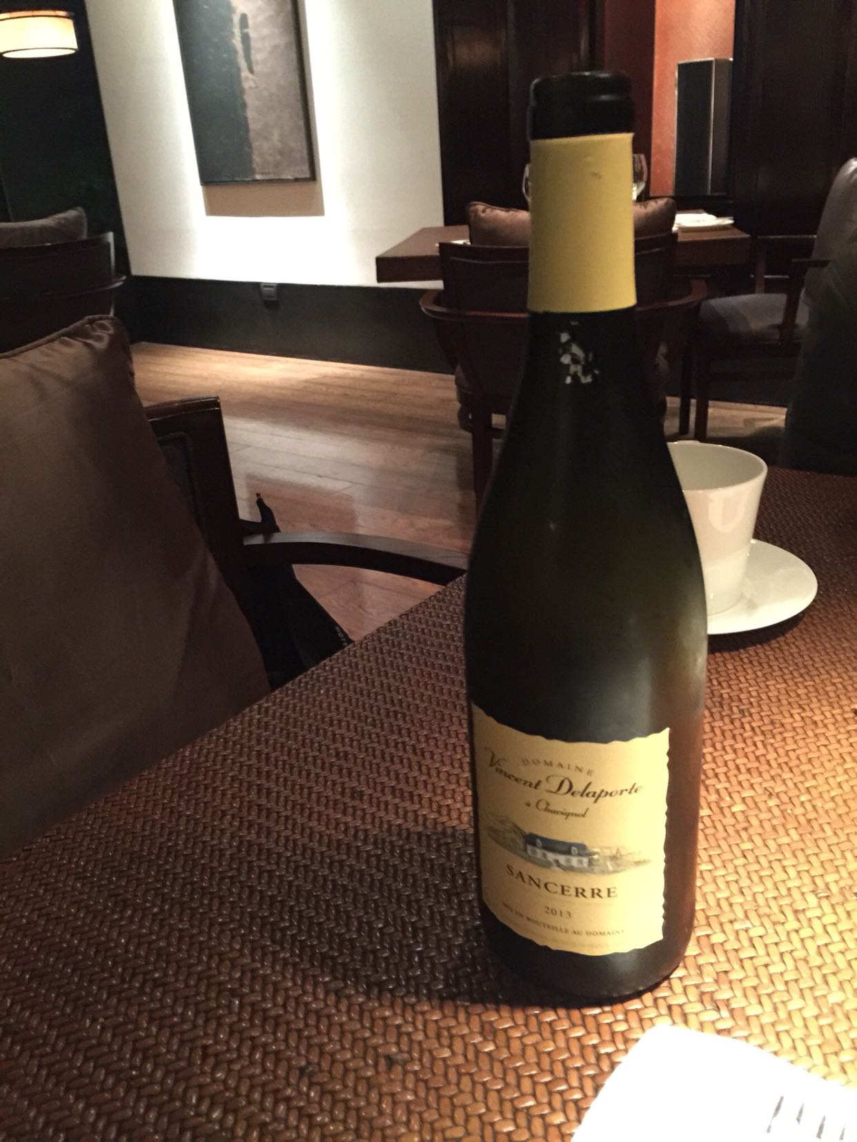 高档酒店喝红酒问题