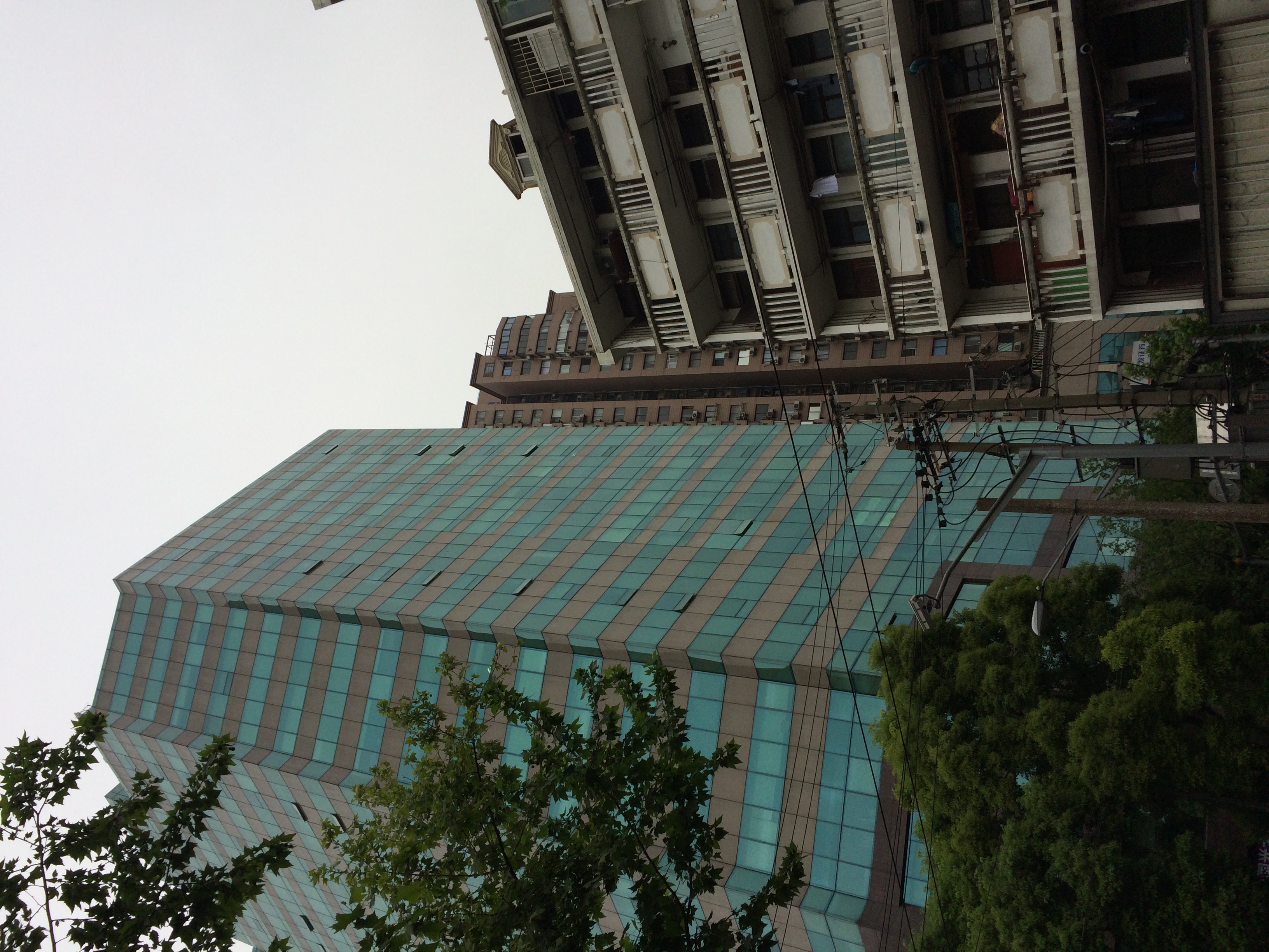 黄浦区(老卢湾)淮海中路街道122,40,41街坊地块最近有什么动迁消息吗?