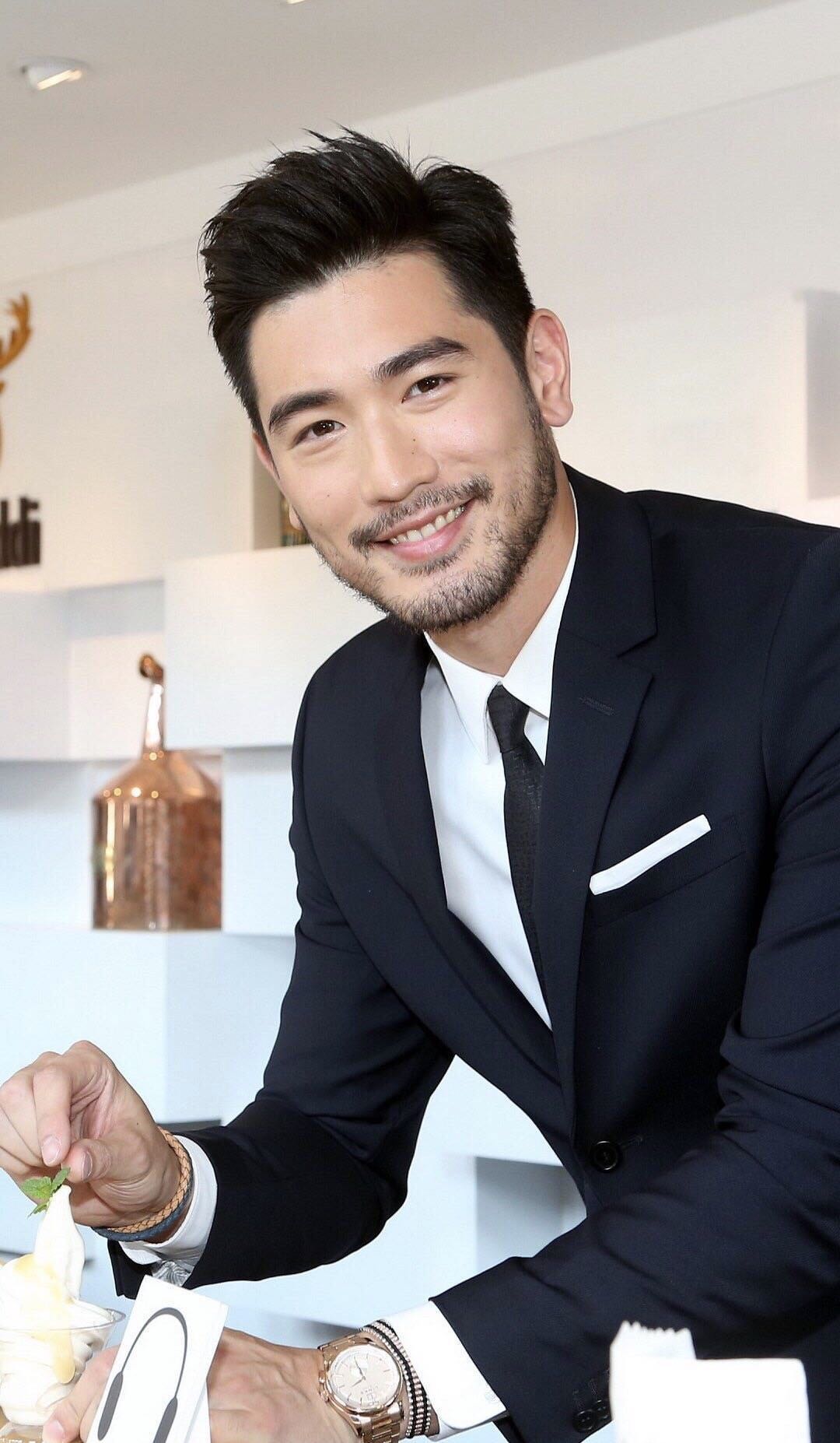 马翔好的男人就是要长了像鸭子,你们同意伐,譬如下面一位