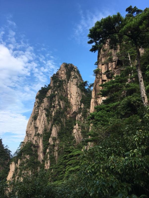 黄山和庐山哪个好玩
