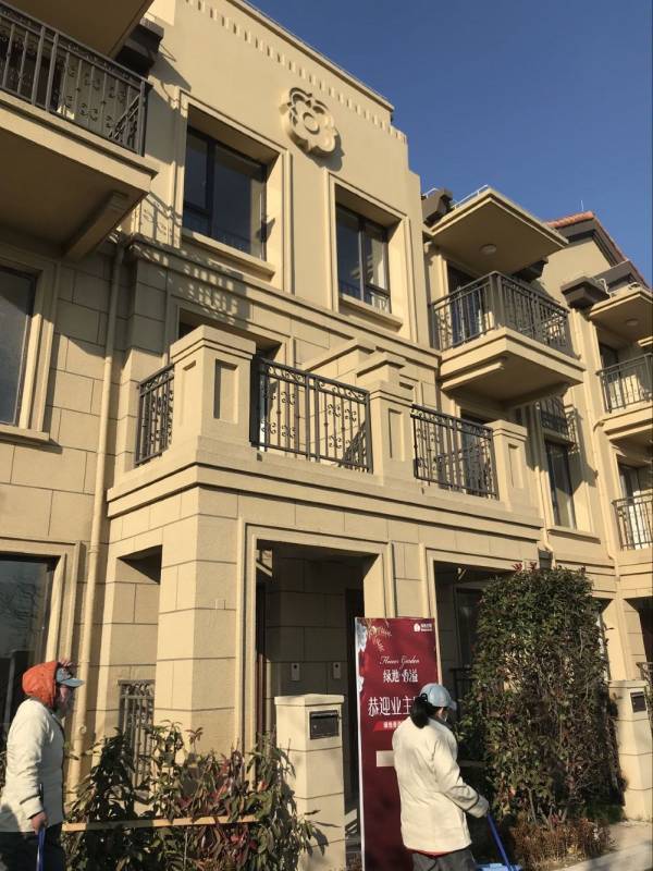 买在远郊的经济适用型排屋 进度蛮快的