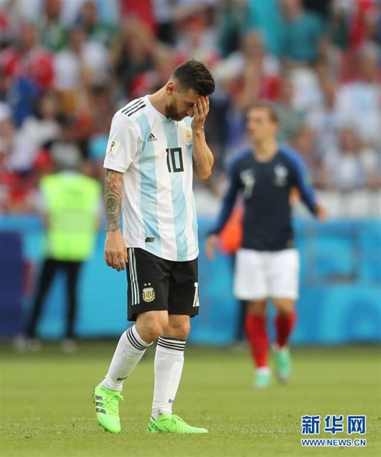 阿圭罗伊瓜因前锋进攻,梅西迪马前卫组织