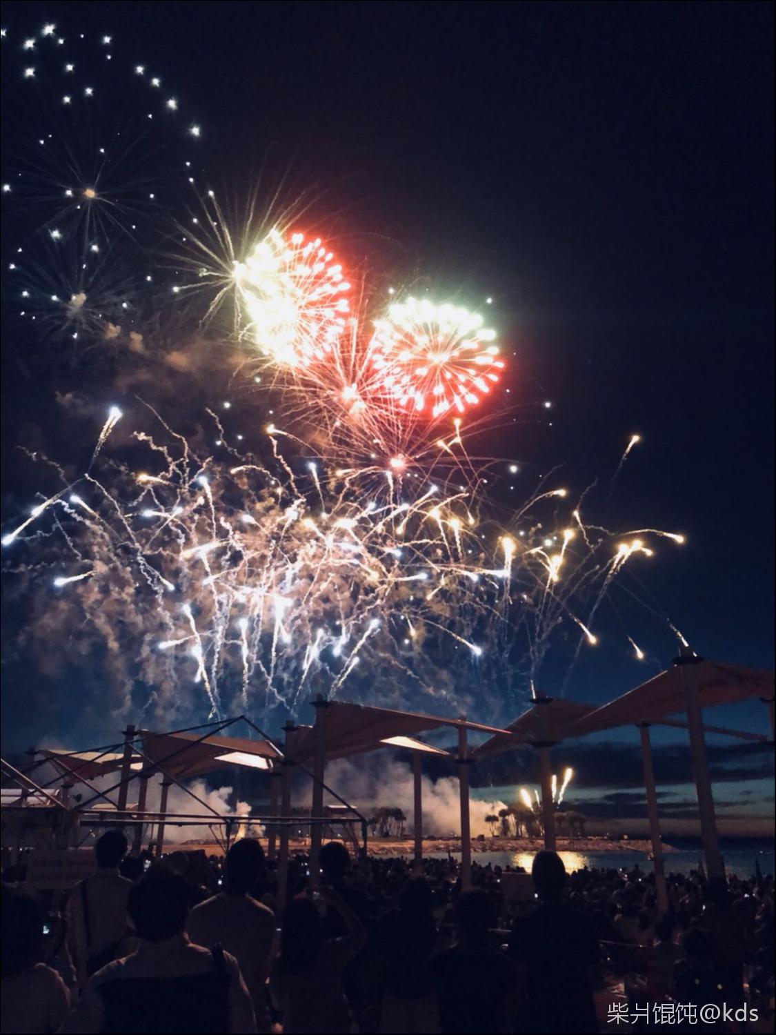 上周六冲绳海洋博公园花火大会