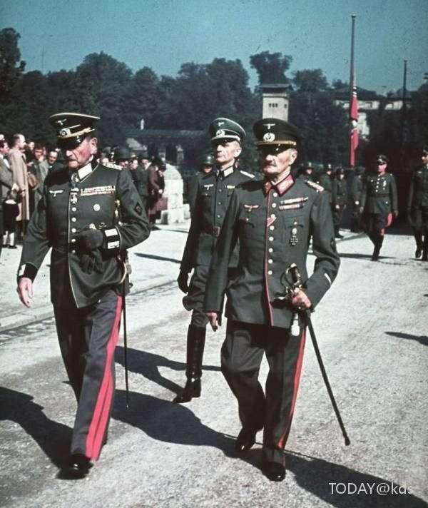 二战德国打仗不行,到军装设计倒是顶尖水准