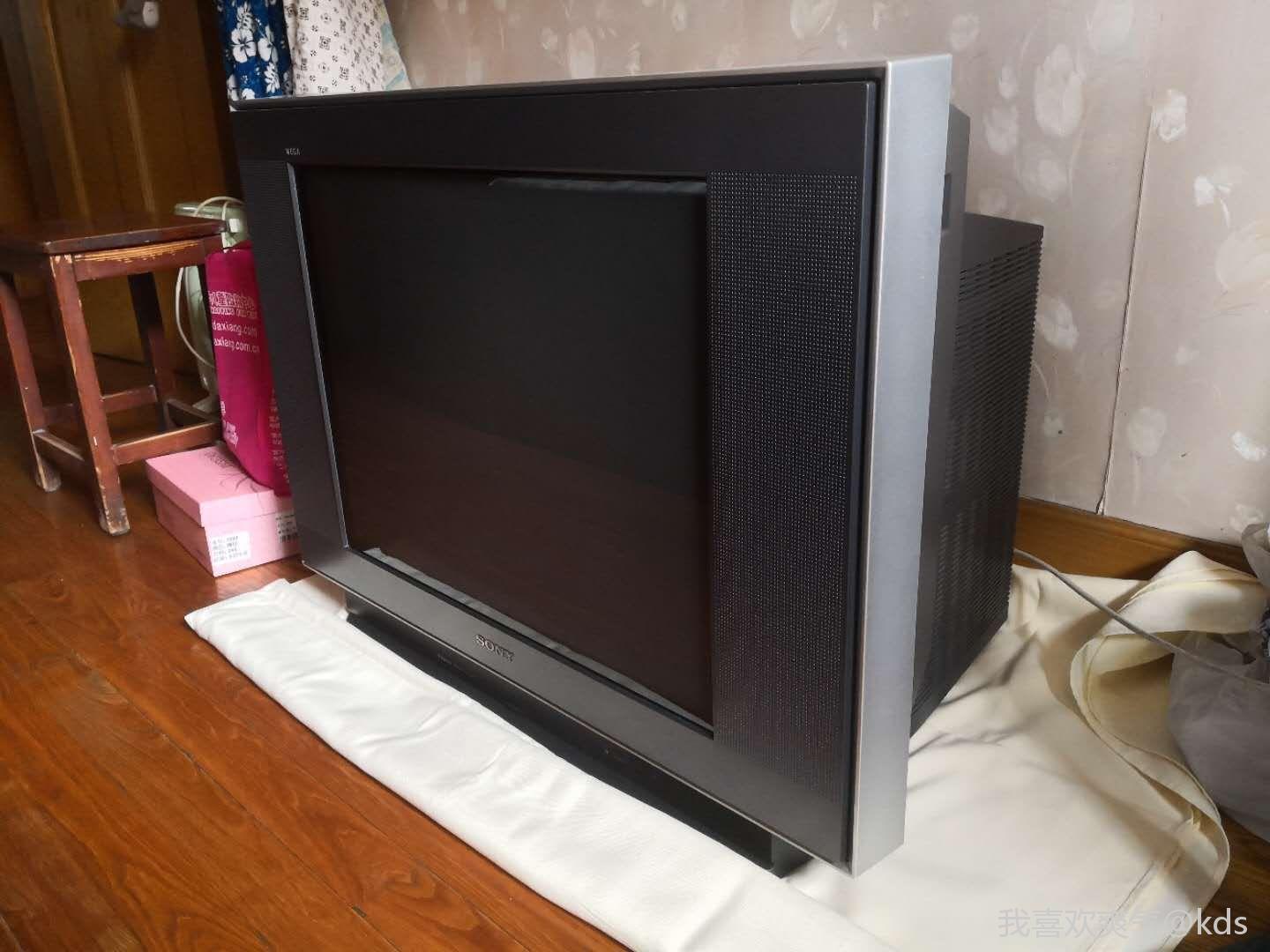 索尼29寸老式电视机图片