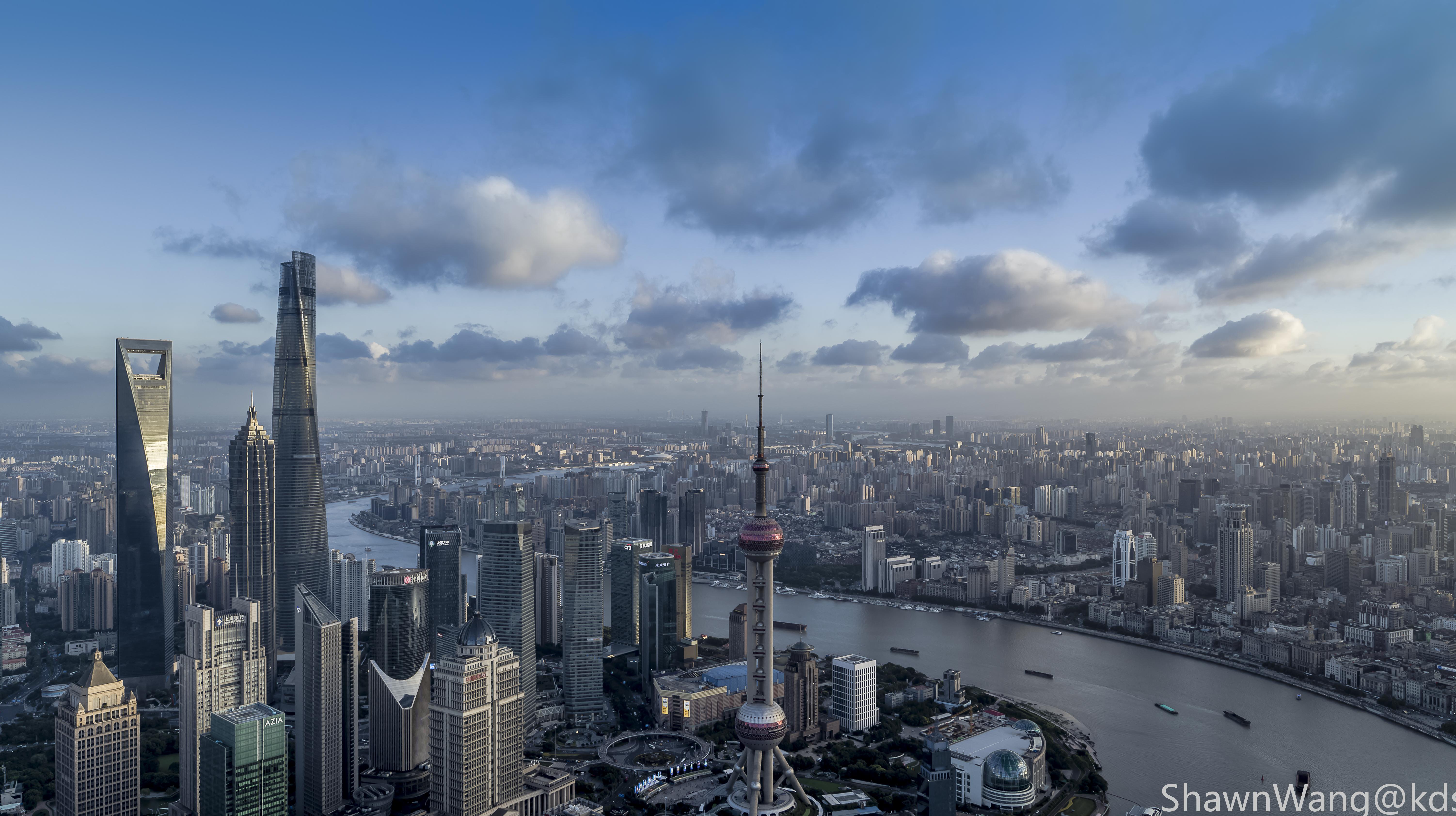 从天空看上海18年夏天的部分图片