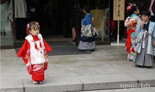 日本买房,可以拿永驻吗?