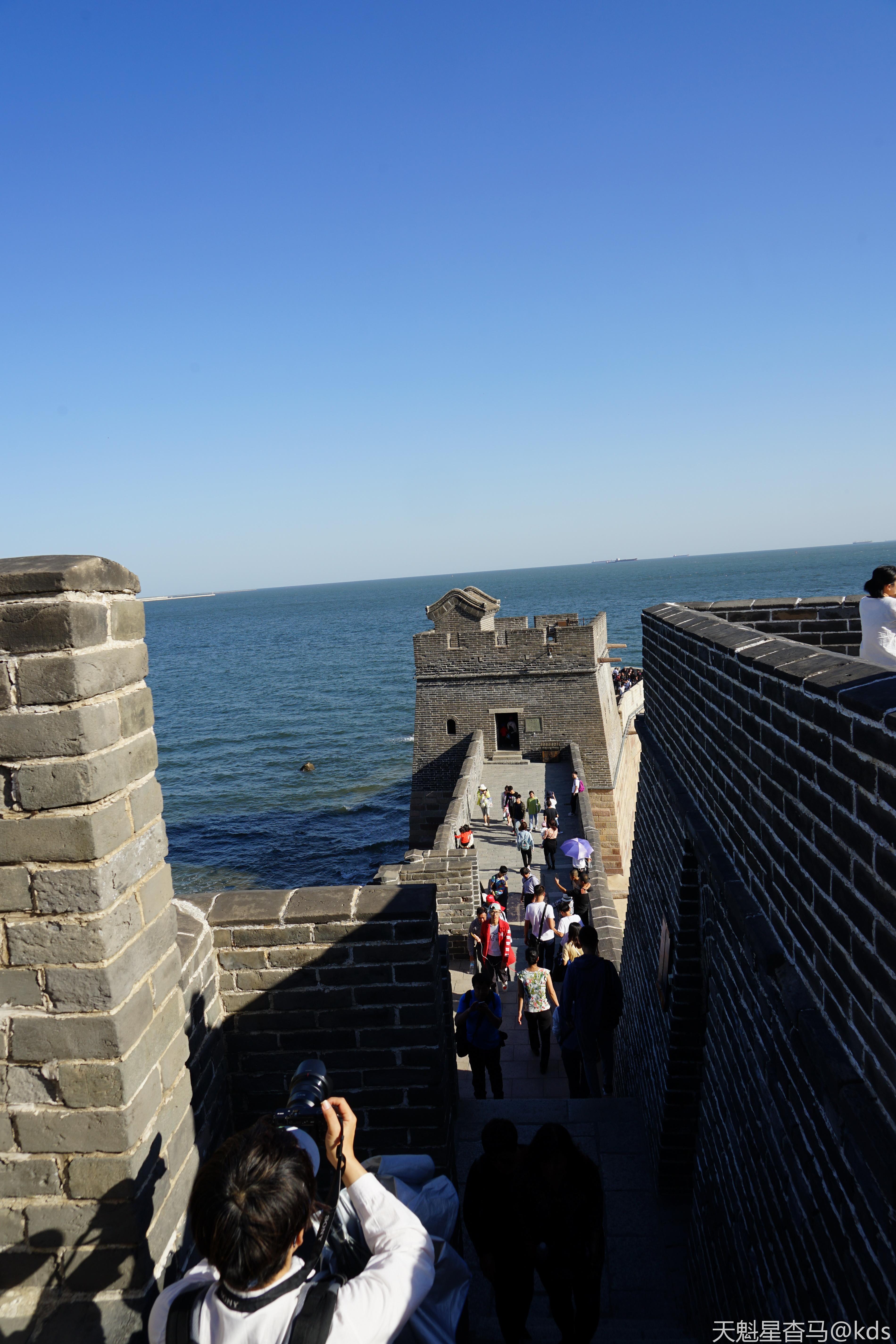 万里长城和大海结合是什么感觉?     就是这个感觉了.