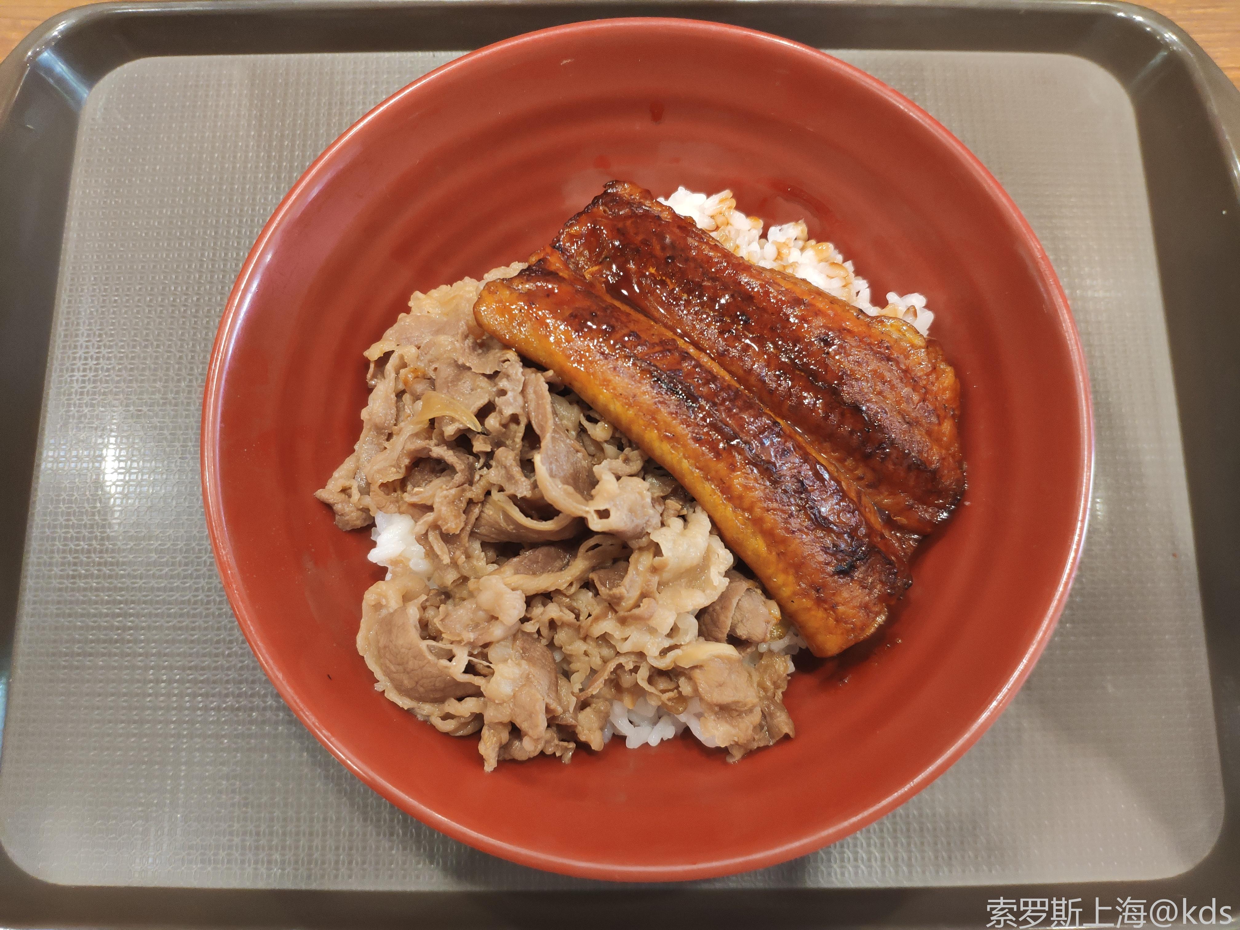 中饭,牛肉鳗鱼双拼丼,23元