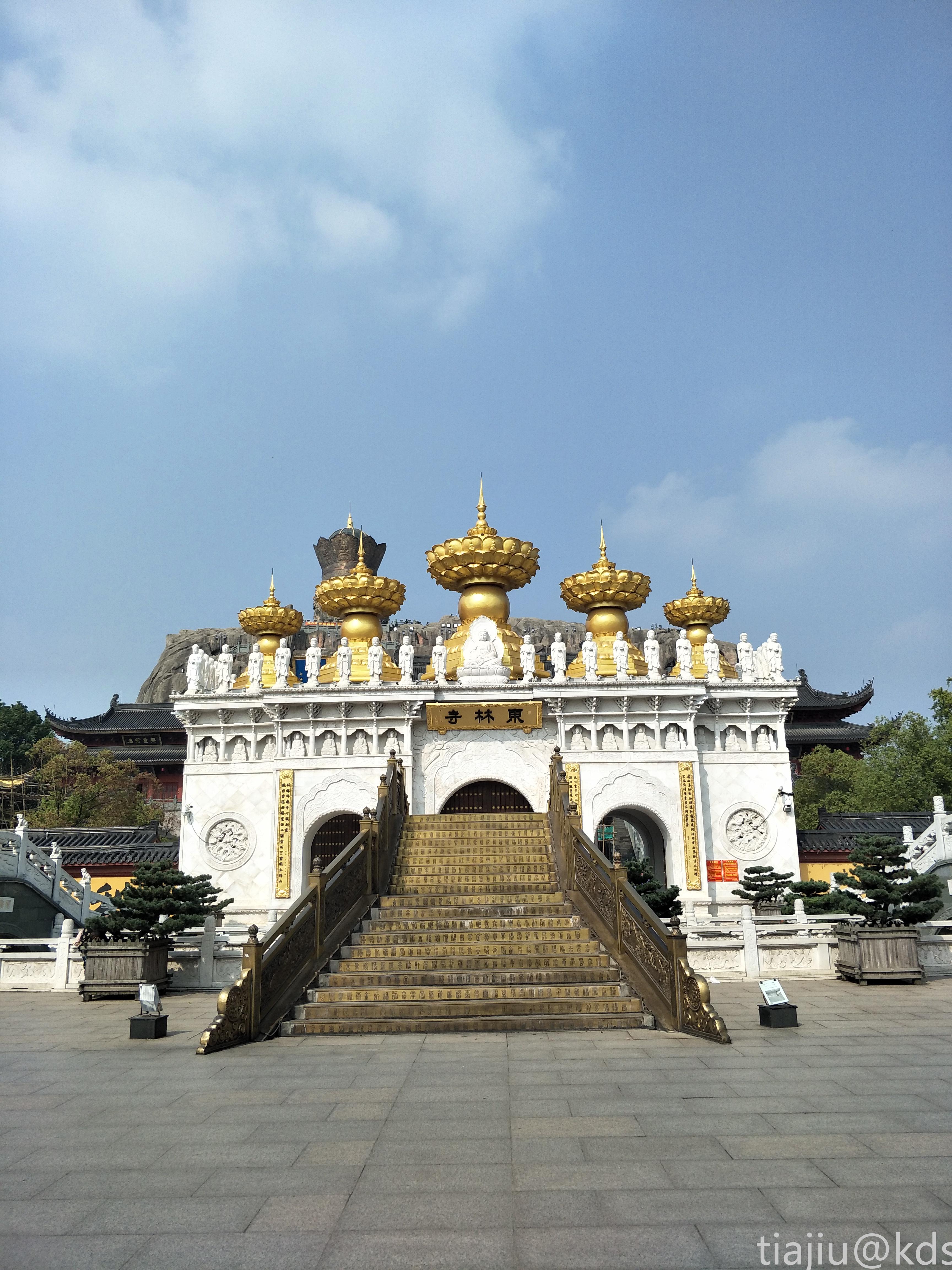 东灵山寺庙图片