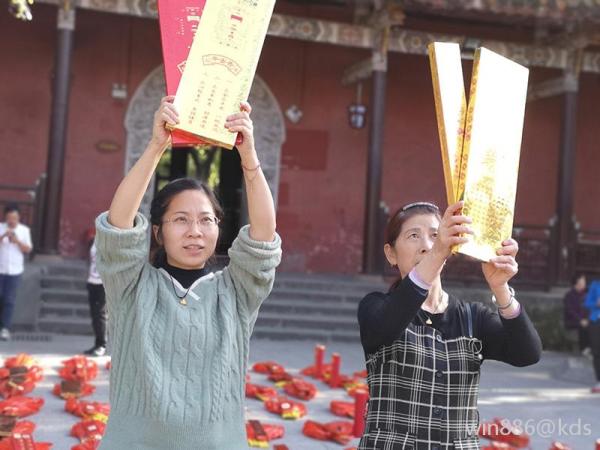 第一次过来南岳衡山烧香的注意事项南岳大庙拜佛磕头正规礼仪指南攻略