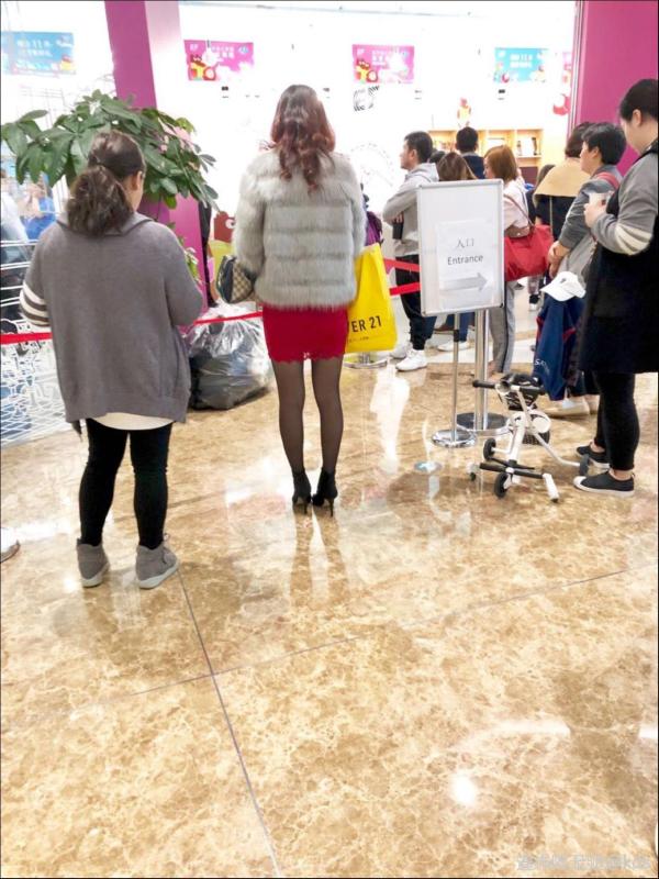 虹桥火车站停车