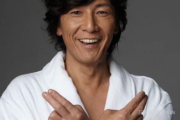 av男优: 导演不喊下一步, 我就不敢继续-宽带山kds-宽带山社区-城市