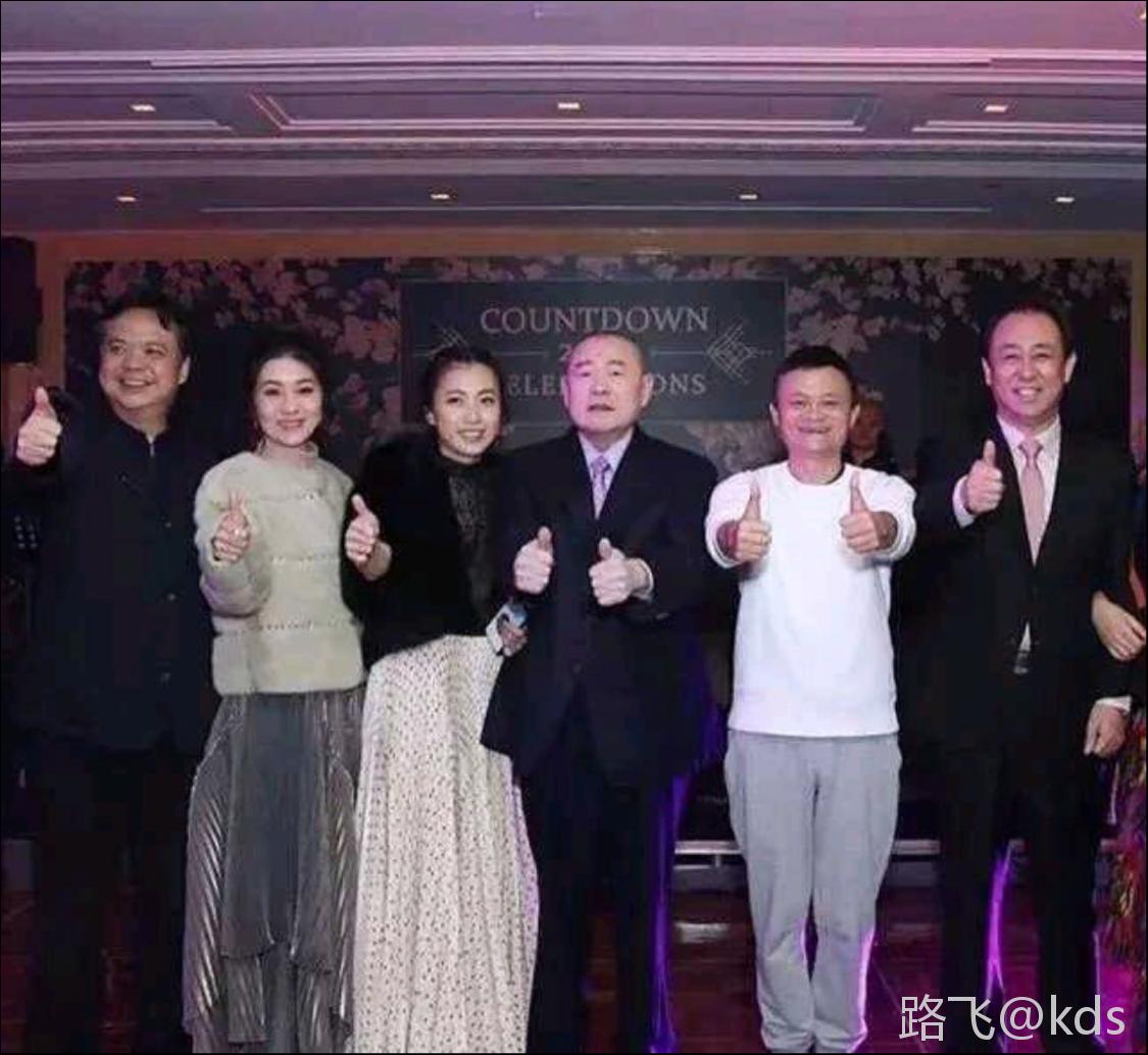 有钱人的朋友圈是不是没有穷人的?