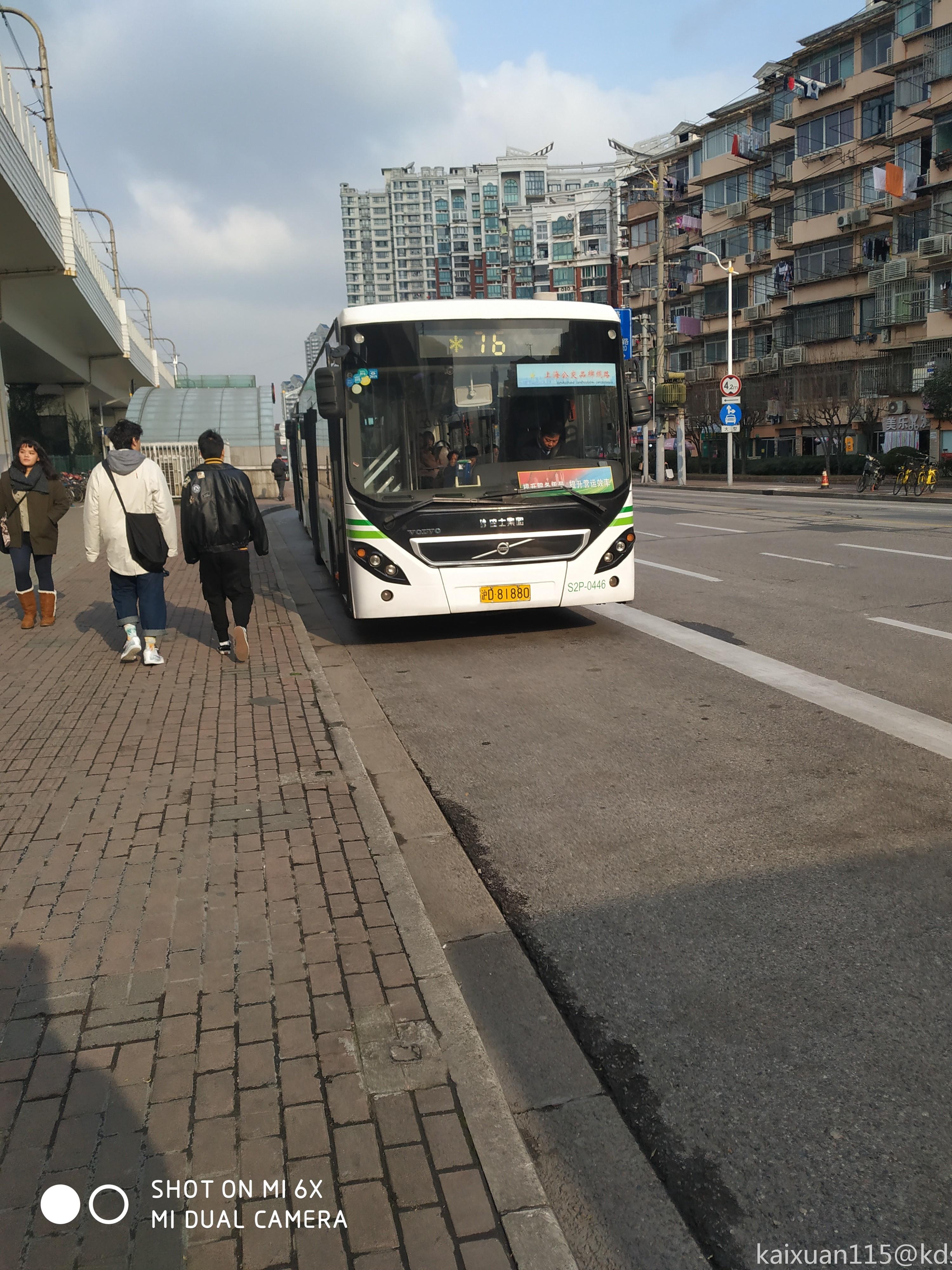 黑金刚给上海公交运输增光添彩,百姓之福