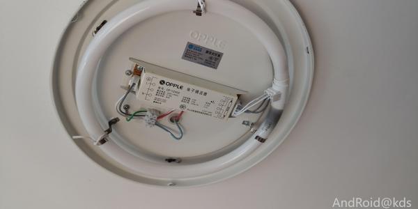 换led的话好像镇流器都不用了,全拆掉,哪个靠谱?