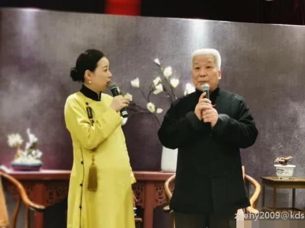 主持人周瑾小腹隆起疑似怀孕?