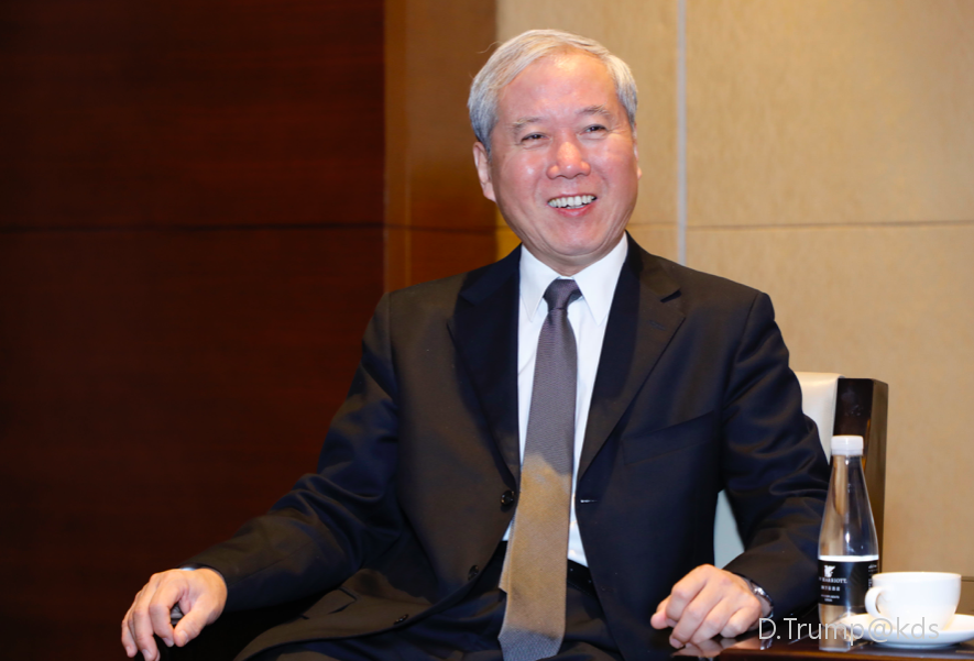 人大教授:建议提高养老保险最低缴费年限至20年或25年