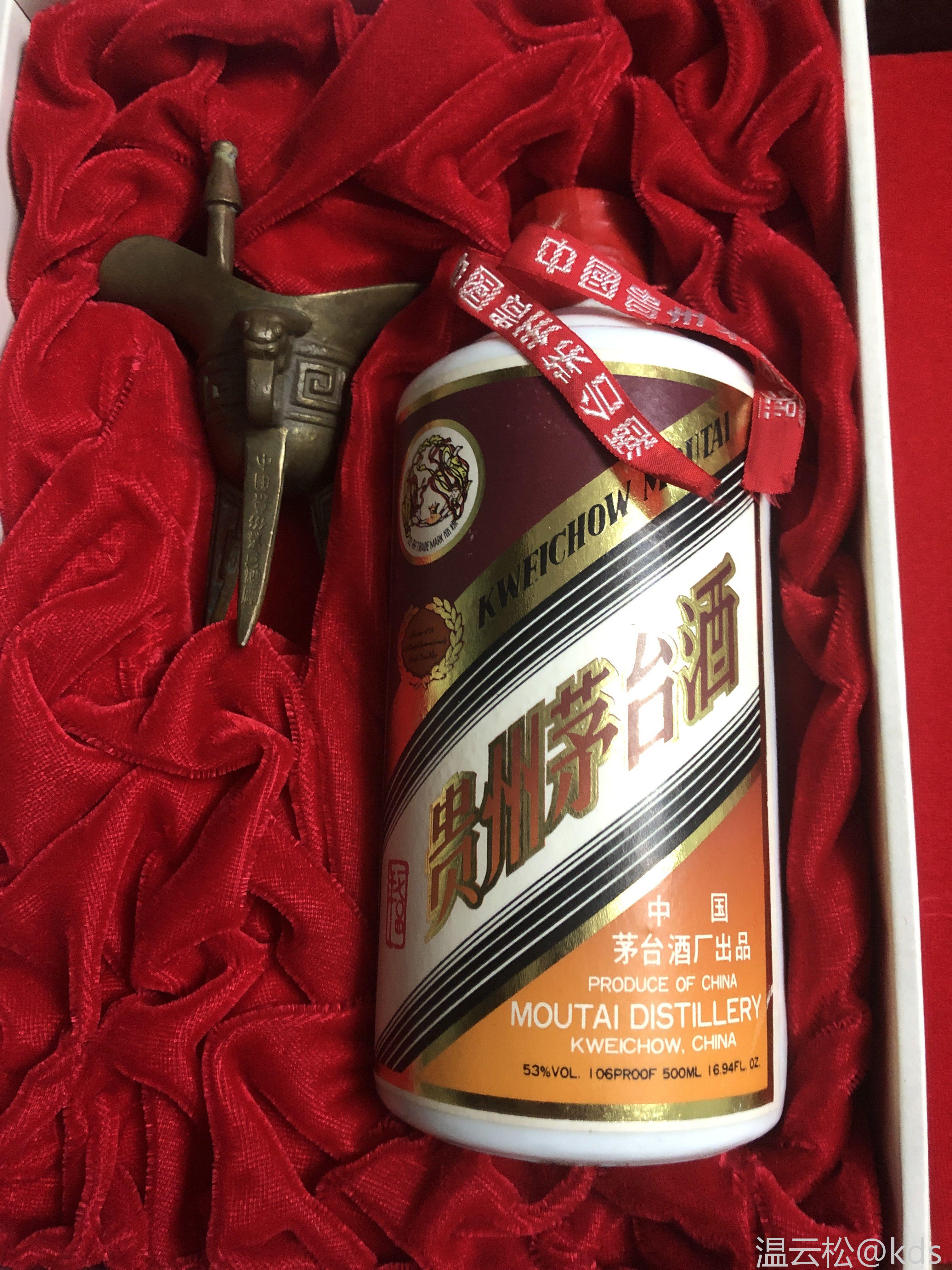 现在买一瓶茅台放家里 一直放30年