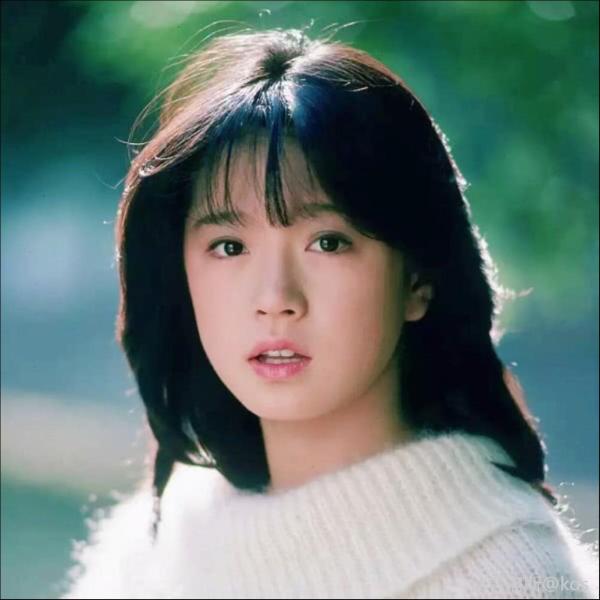 还是喜欢80,90年代的明星风格