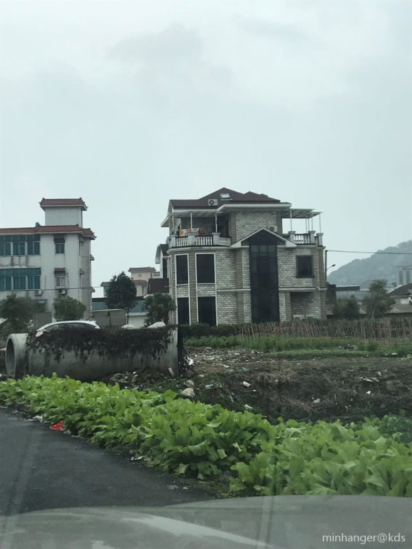 浙江这种家家住的乡间别墅成本多少?