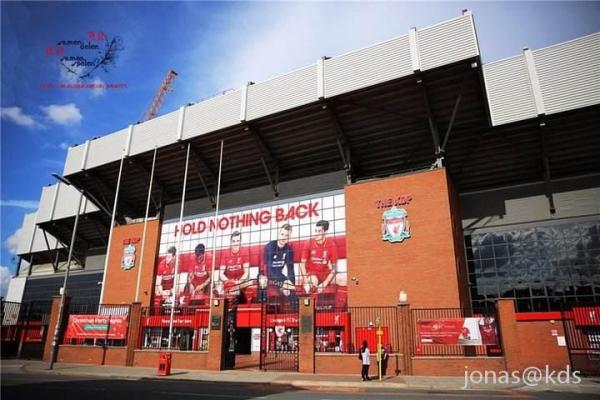 初中英语水平,一个人去英国利物浦看英超,可以