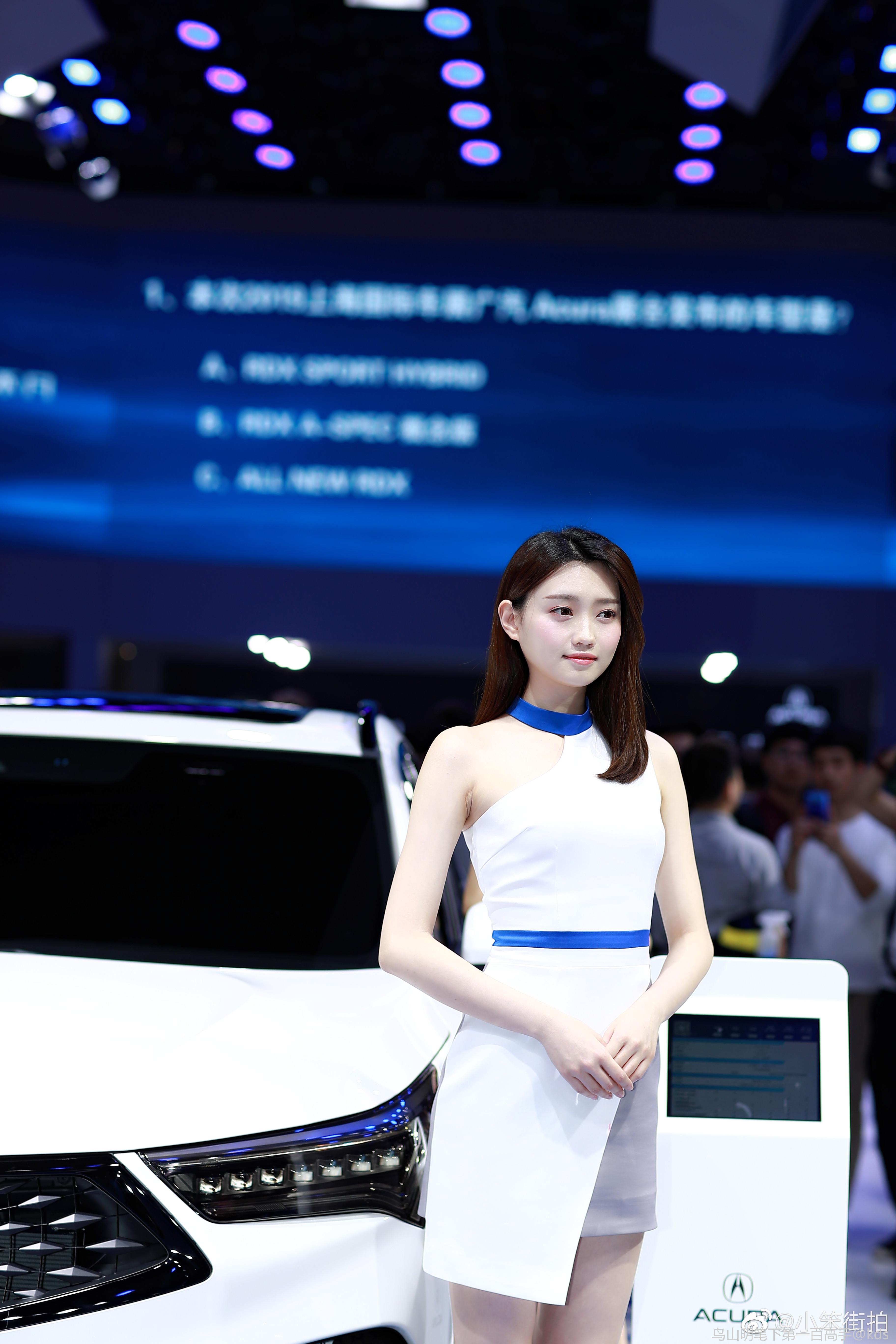 上海车展和苏州改装车展模特对比