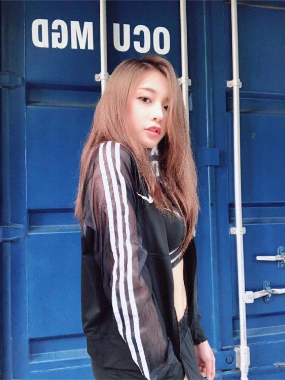 闪亮亮 红豆妹!