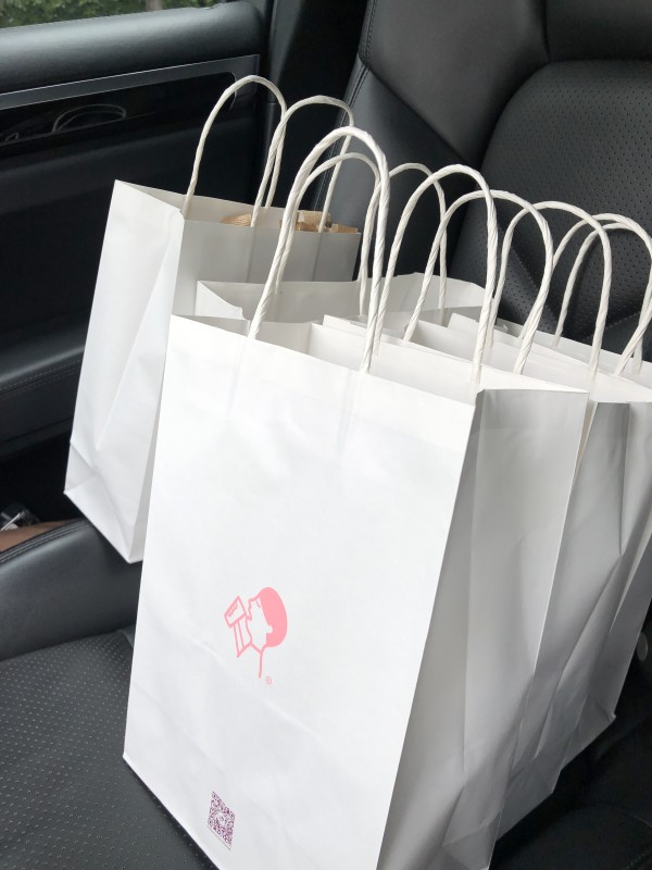 今天一早又去淮海路买喜茶了