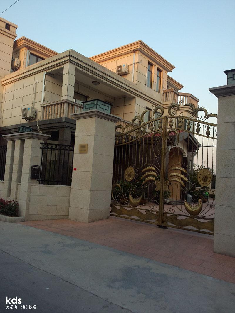 山上多少人住独栋或别墅的?