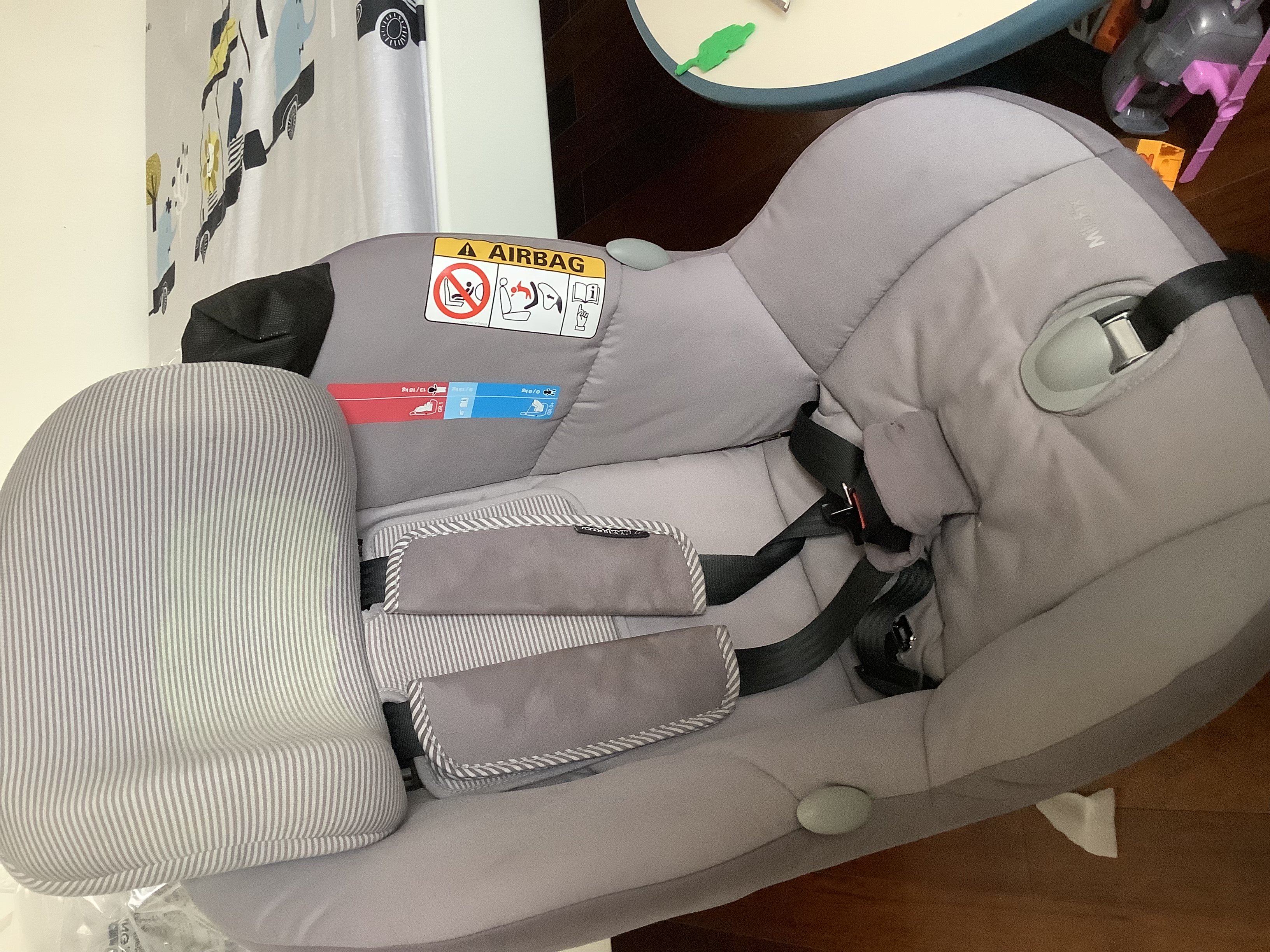 Maxi Cosi Milofix 0 4岁儿童安全座椅 Kds宽带山