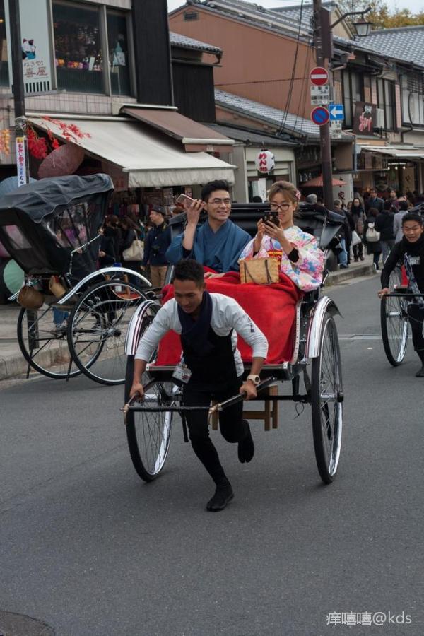 南京路步行街弄个拉黄包车生意怎么样