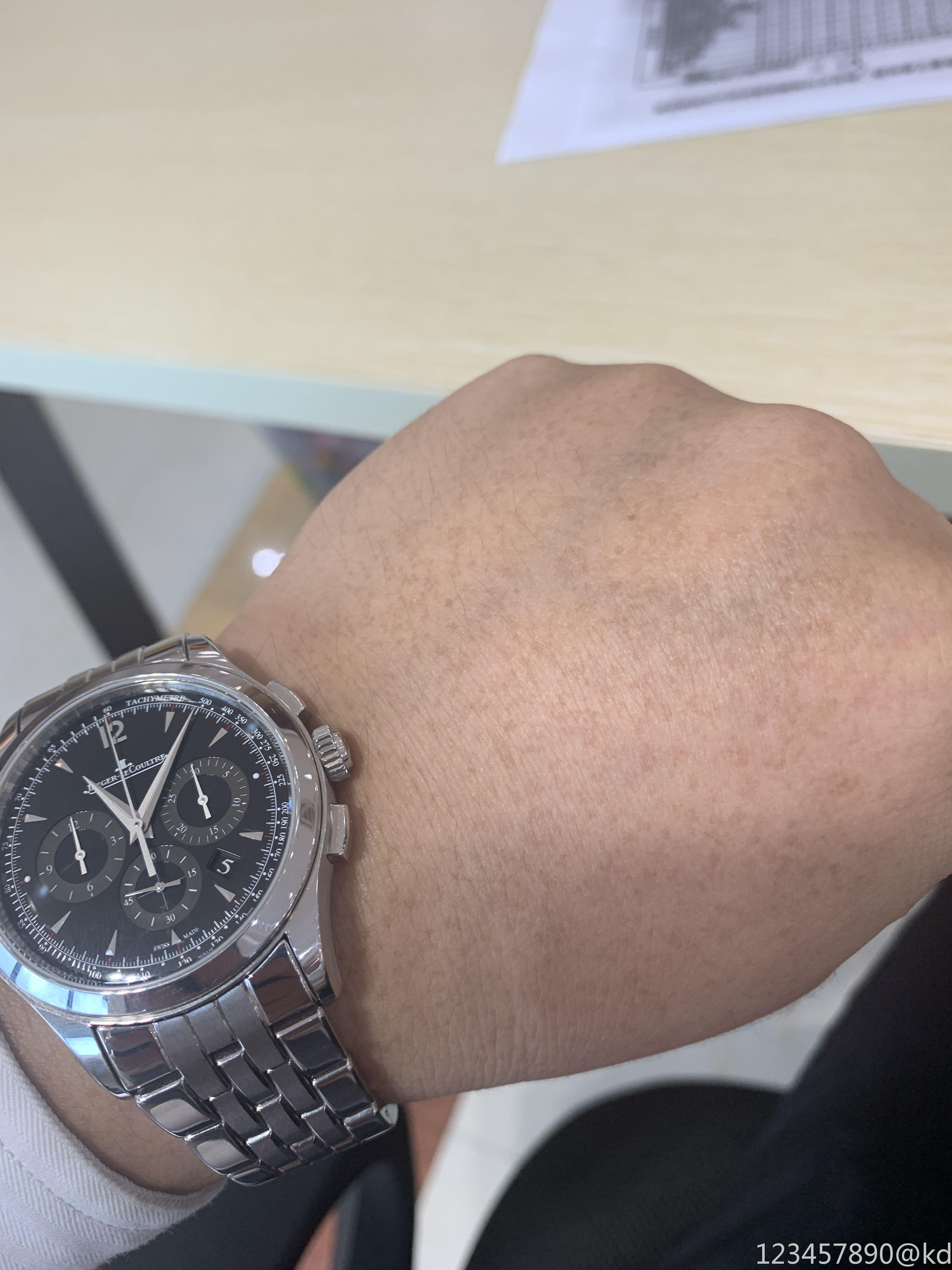 中年男人有没有钱,看手就知道了