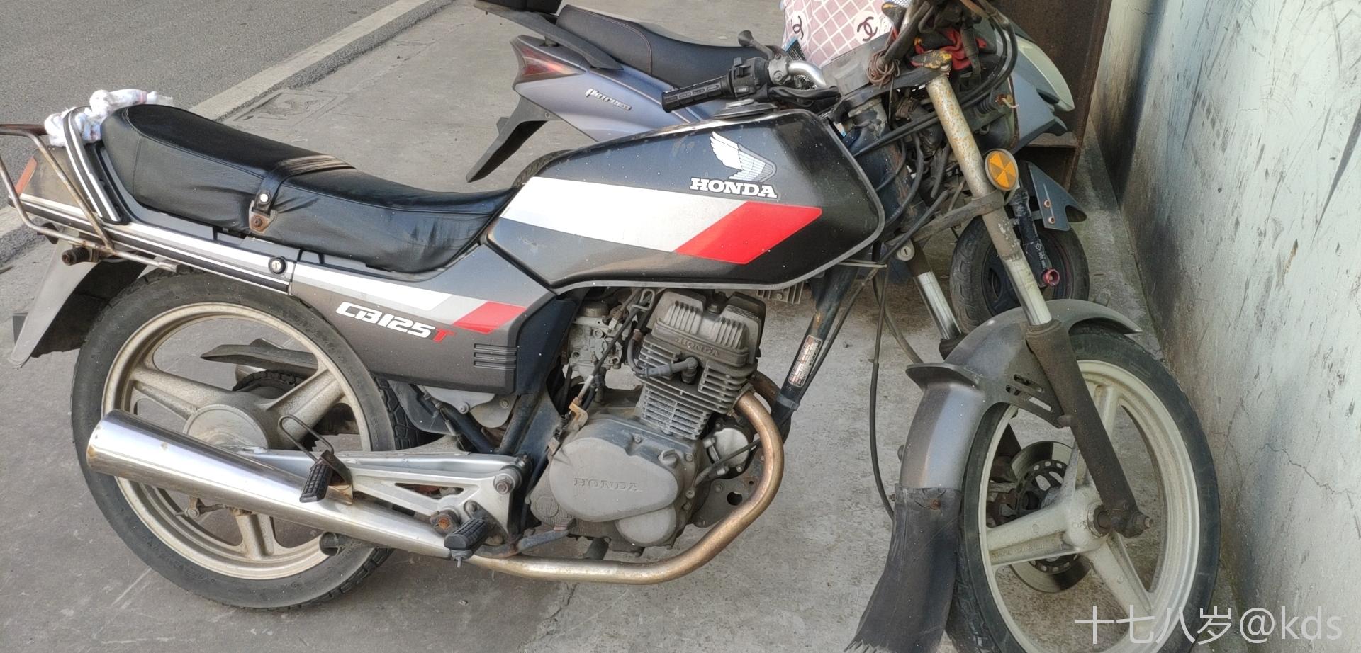 本田,cb125t,看图吧,2000年前要是家里有辆本田王,铃木王的,都是大户