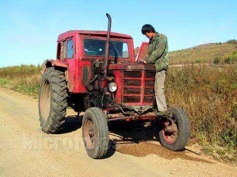 解放牌 农用手扶拖拉机 .经济实用