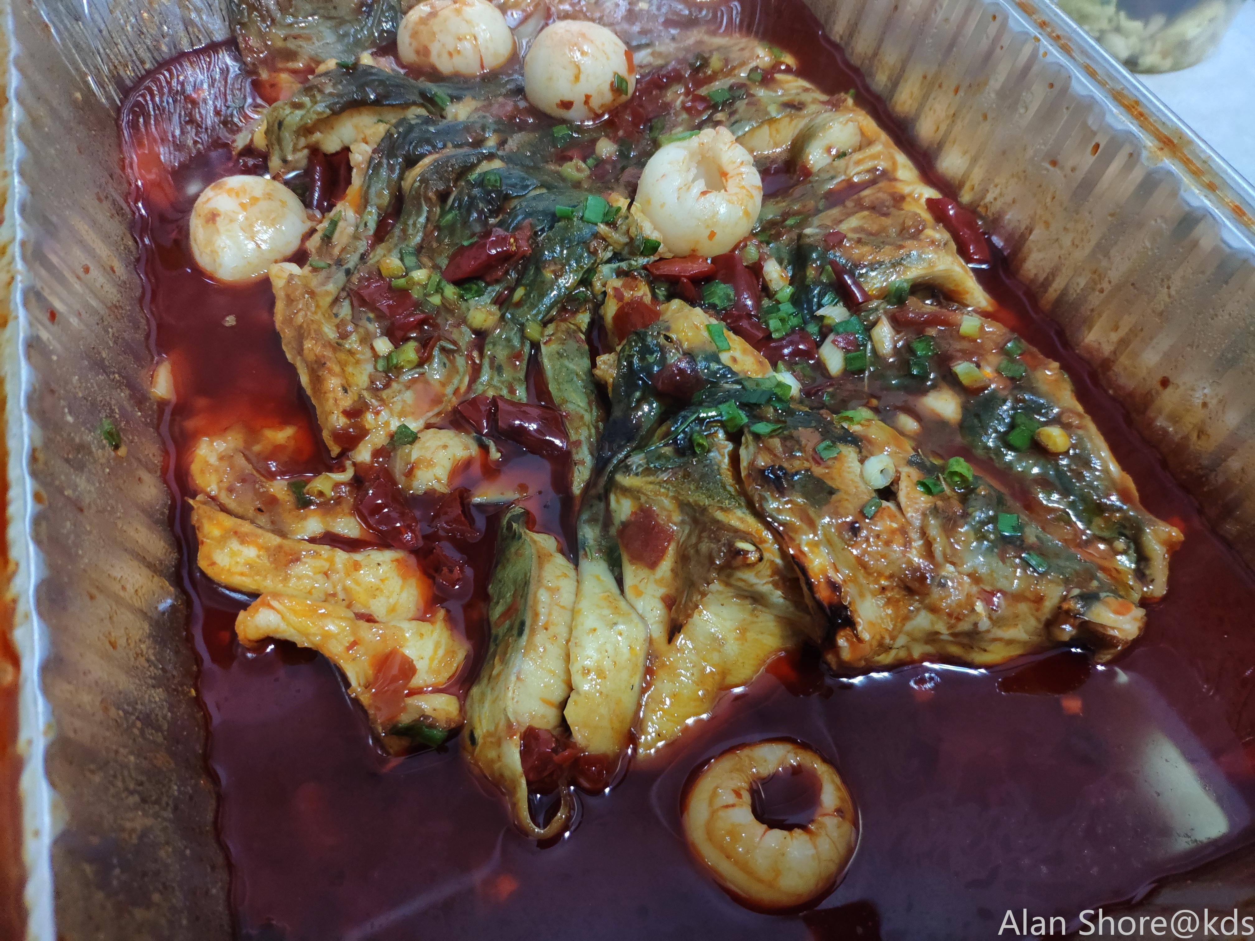 叫个外卖烤鱼被惊到了.