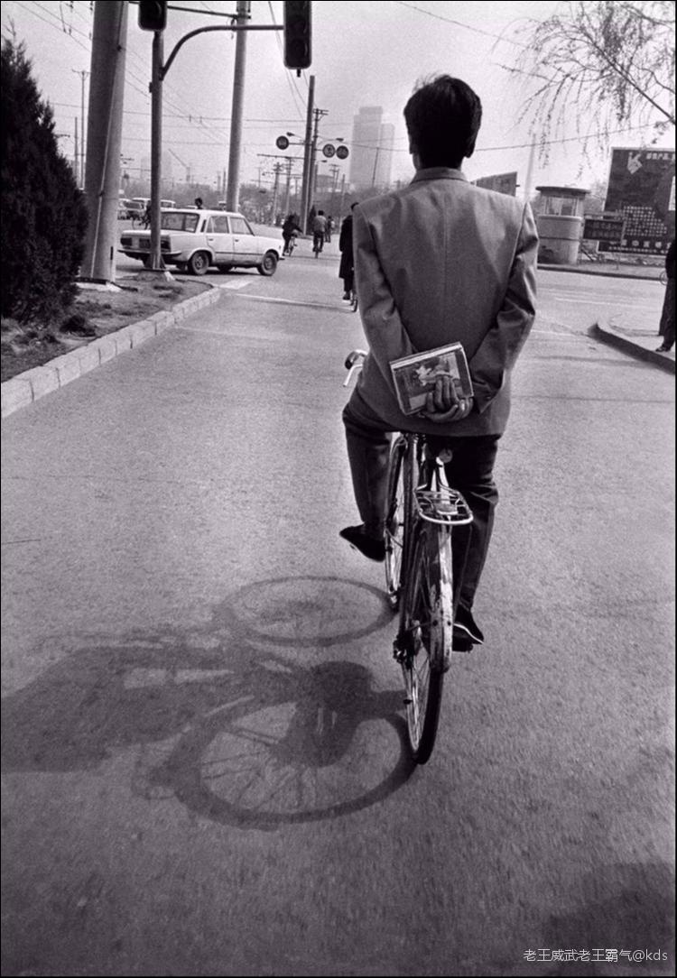 骑自行车双脱手能坚持多久