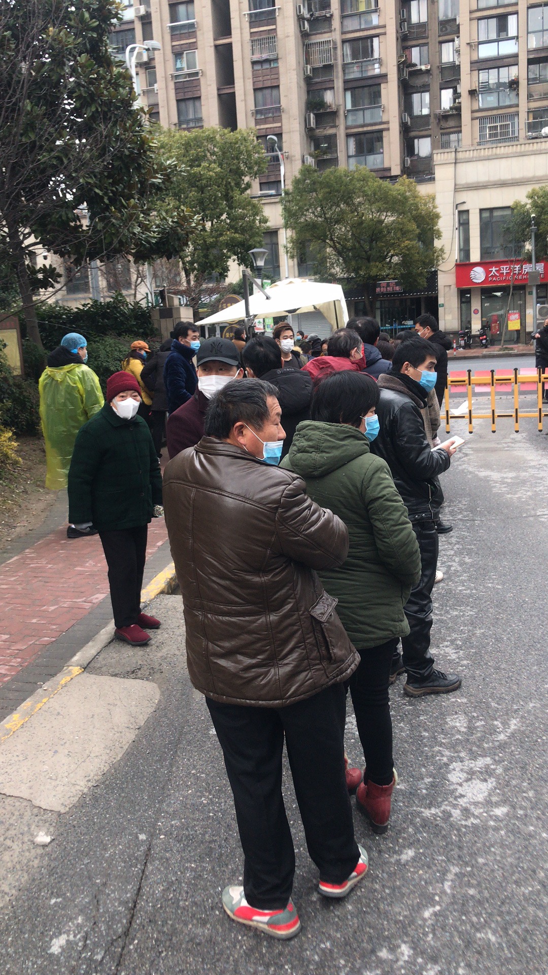 上海小区疫情照片图片