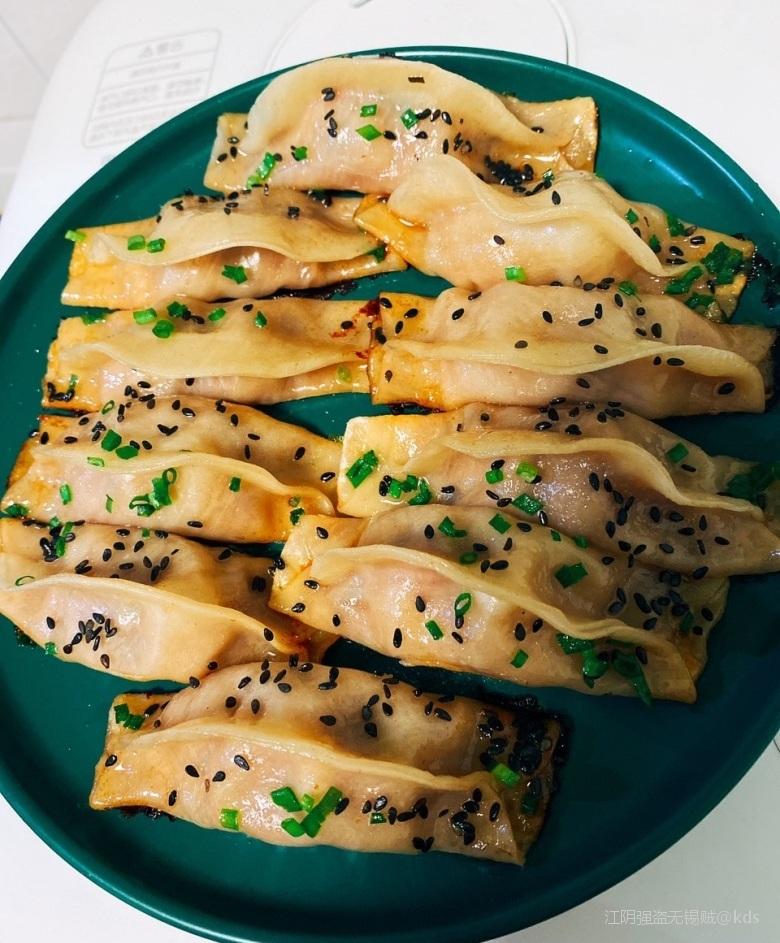 这种锅贴,是哪里的包法!