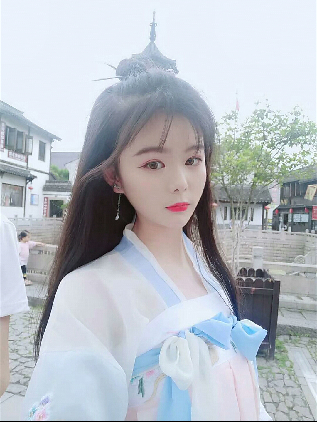 形似沈梦辰的二十岁美容师小姑娘,我体验过她的服务了,你们认为如何呢