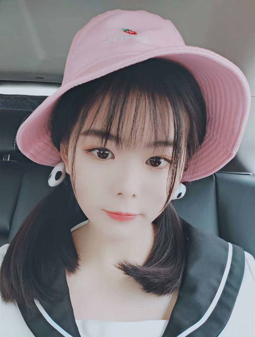 形似沈梦辰的二十岁美容师小姑娘,我体验过她的服务了,你们认为如何呢