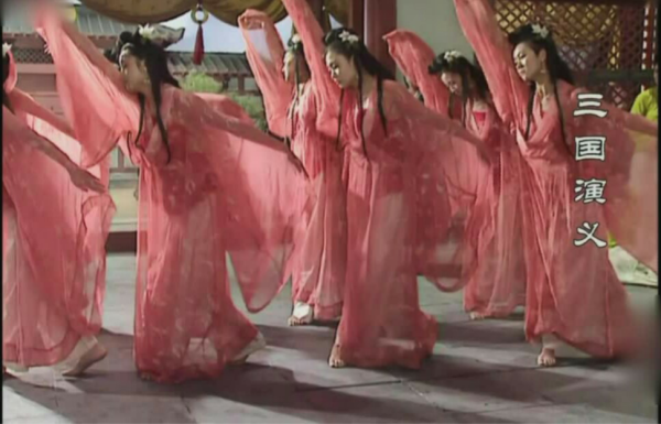 三国演义中的蜀舞跳的真不错,你们看下来感觉水平如何呢