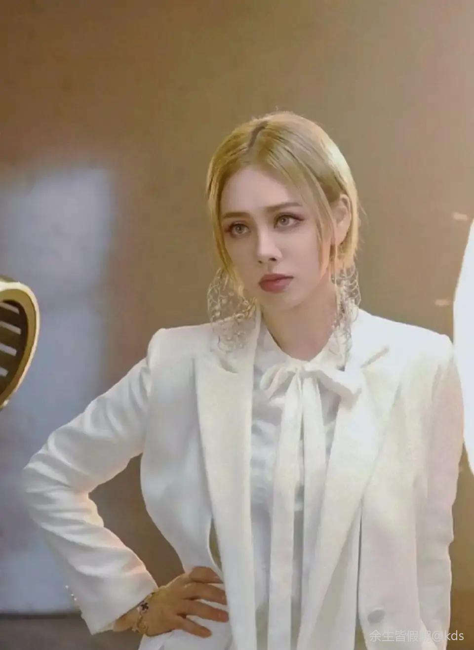 宁静美少女_kds宽带山