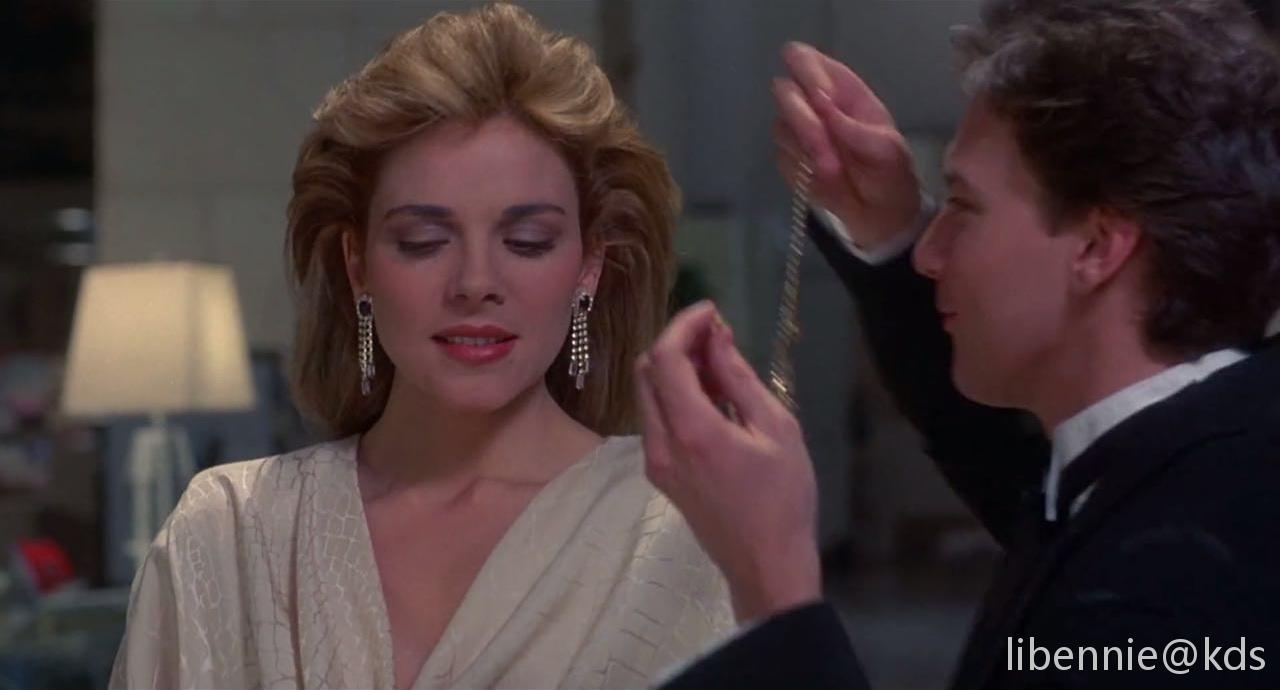 回到未来1的女主角_kds宽带山