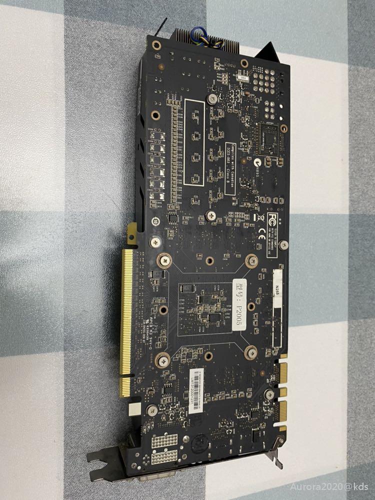 出一片丽台的gtx770-2g显卡.