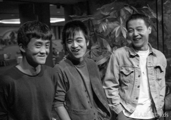 窦唯当年是真的潮