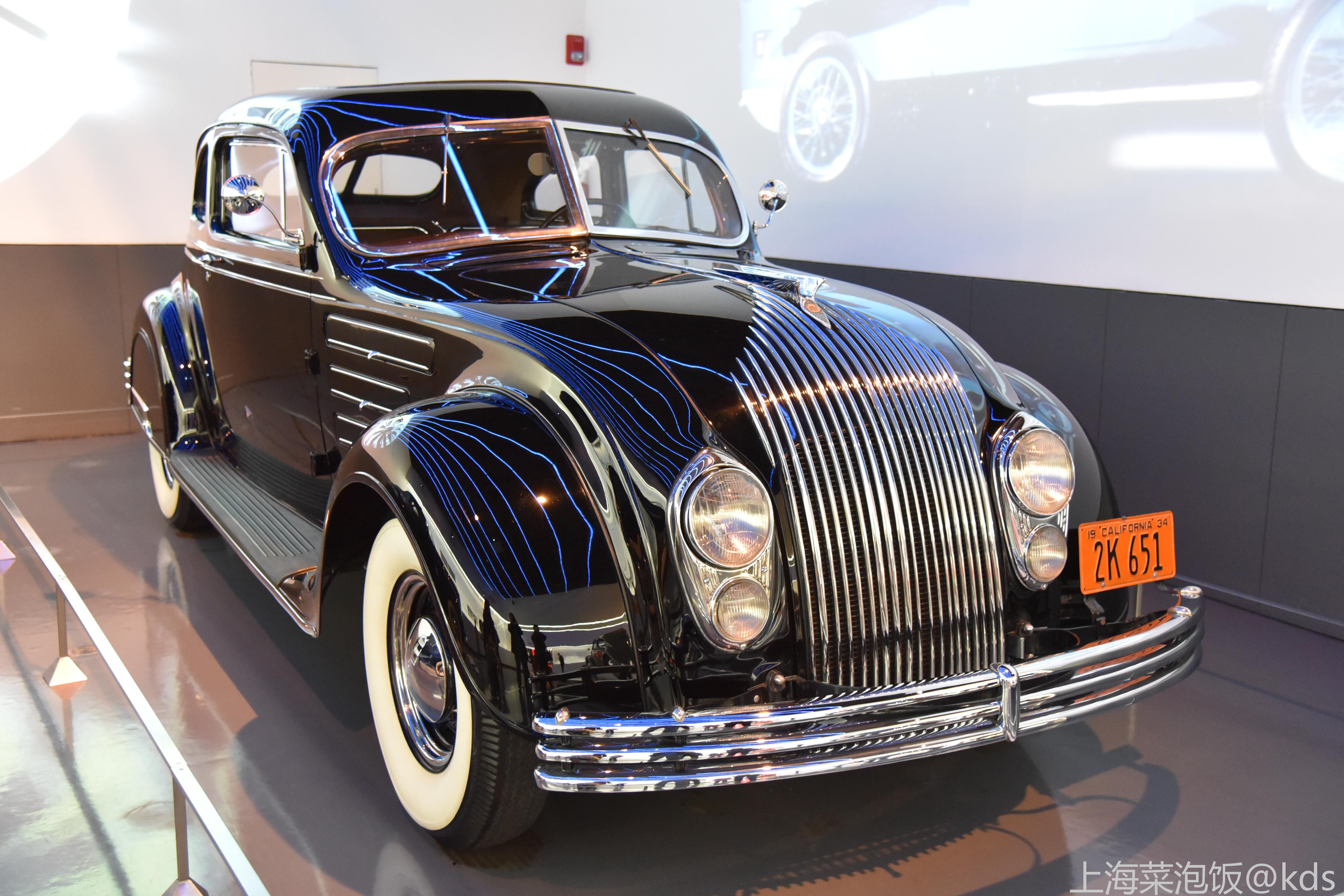 看外壳应该是40年代车的造型.