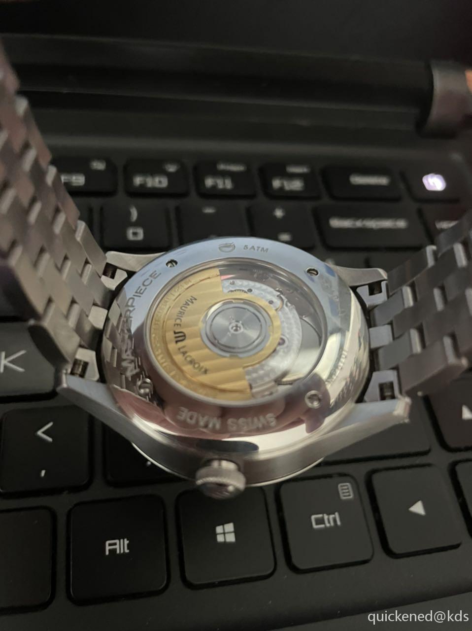 上班还是选块低调的劳力士