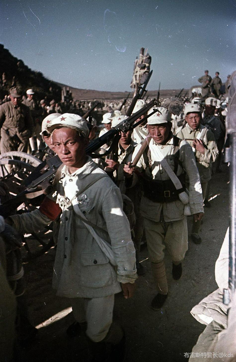 珍贵资料 1949年苏联摄影师镜头下的中国人民解放军
